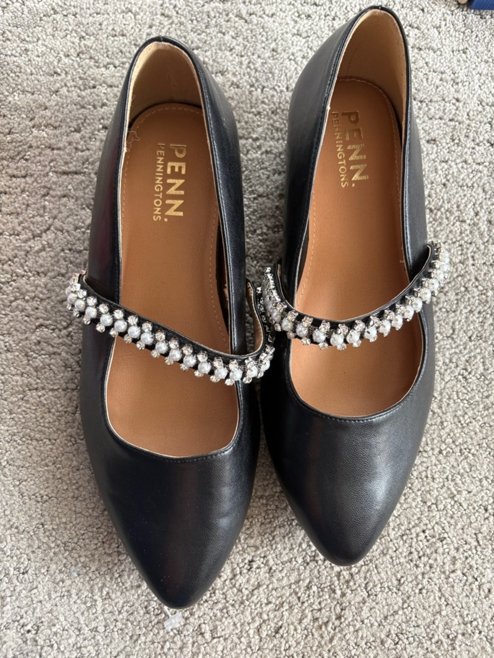 Penningtons Womens Sold Out Black Faux Leather Pearl/Rhinestone Mary Janes sz9WW